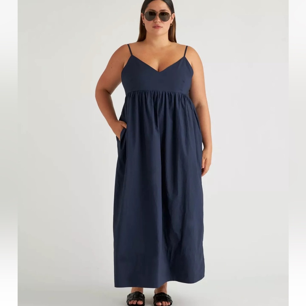 Quince 100% Organic Cotton Sleeveless
Maxi Dress in Navy Size Small